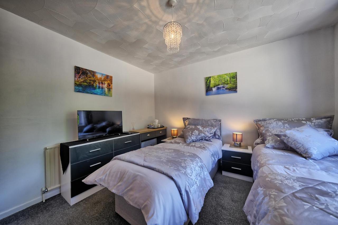 Upton Village Guest House Birkenhead Bagian luar foto